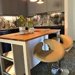 Lovely Old Town Apartment *