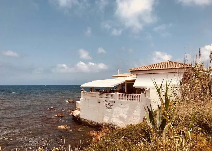 Lovely Old Town Апартаменти *